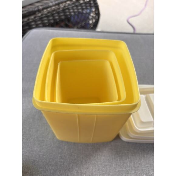 MCM Plastic Canister Set Mid Century Coffee Sugar Tea Yellow 3 Pc Nesting - Picture 3 of 9